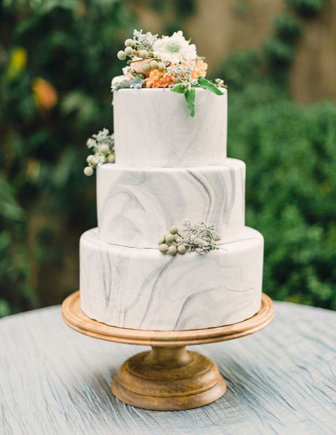 Willow Cakes & Pastries 3-Tier White on white wedding cake