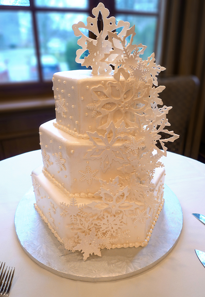 Willow Cakes & Pastries 3-Tier White on white wedding cake