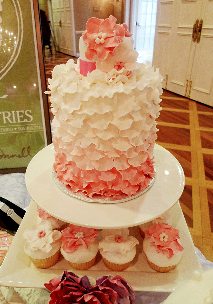 Willow Cakes & Pastries 5-Tier Wedding Cake with fine detail