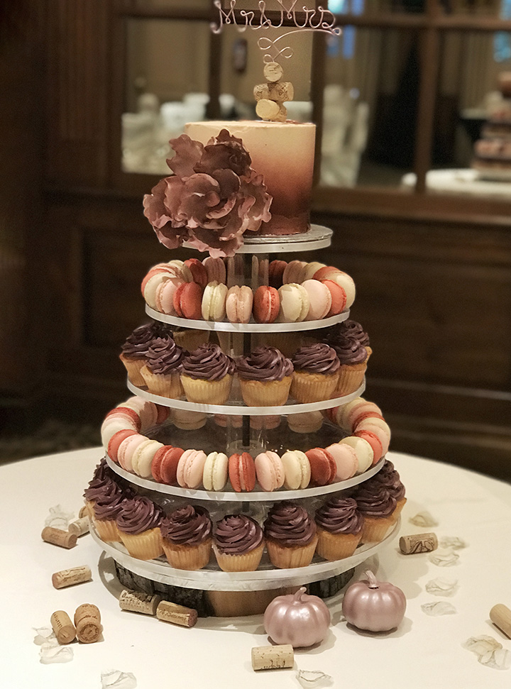 Willow Cakes & Pastries 5-Tier Wedding Cake with fine detail