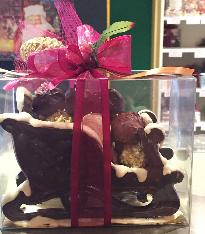 Chocolate Sleigh with Truffles